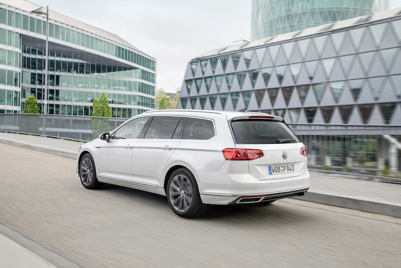 Volkswagen Passat GTE Variant - 38.