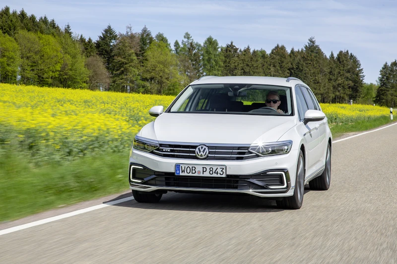 Volkswagen Passat GTE Variant - 34.