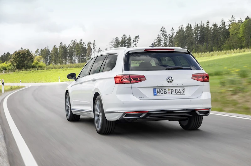 Volkswagen Passat GTE Variant - 15.