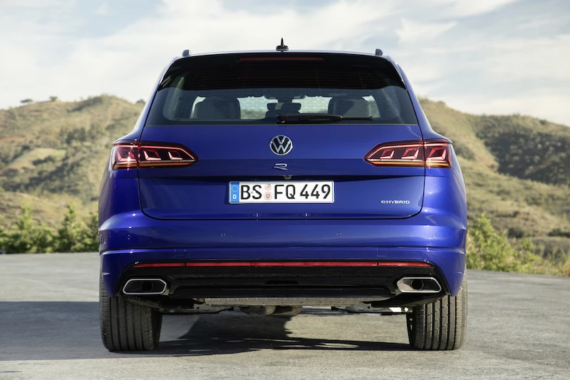 Volkswagen Touareg R - 45.