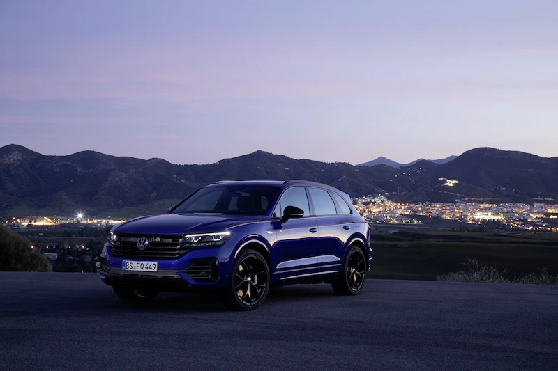 Volkswagen Touareg R - 70.