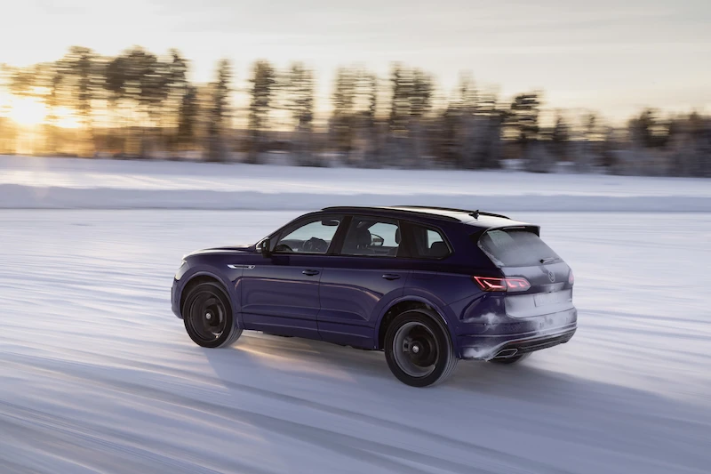 Volkswagen Touareg R - 24.