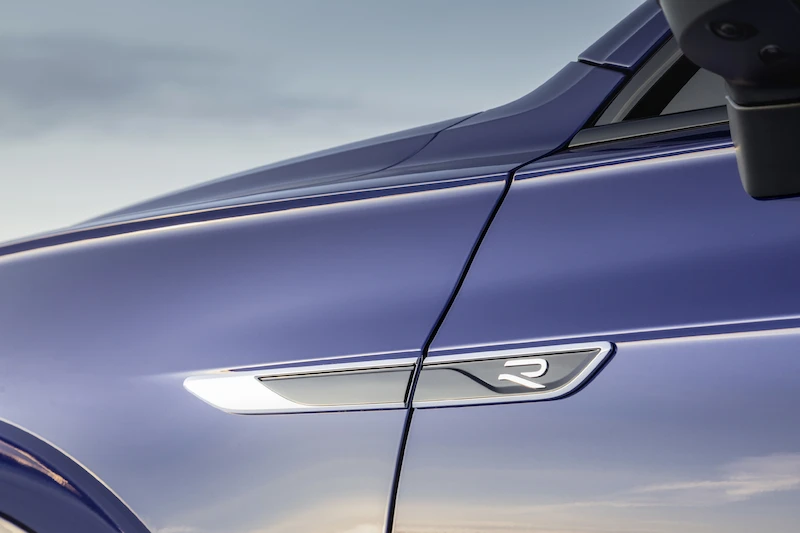 Volkswagen Touareg R - 49.