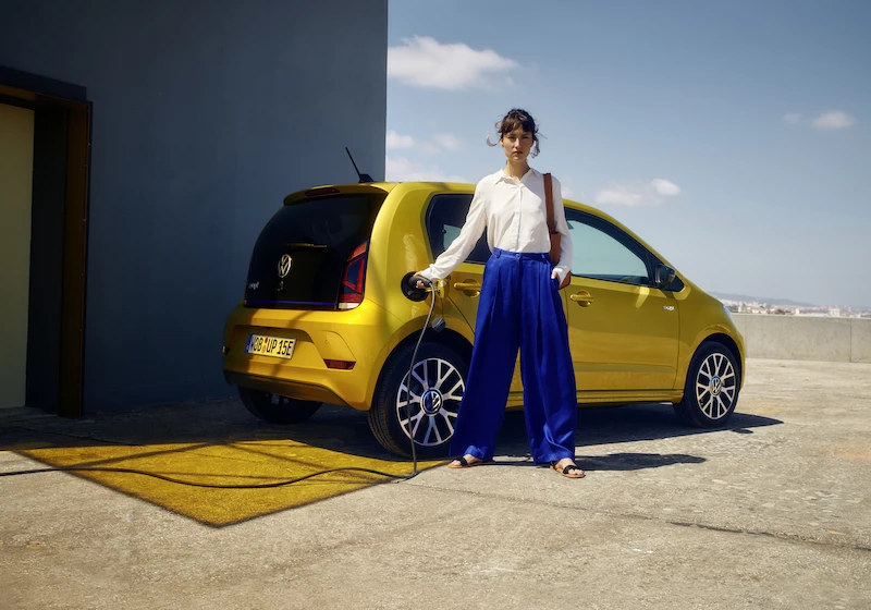 Już można zamawiać nowego elektrycznego Volkswagena e-up! w cenie od 96.290 złotych - 3.