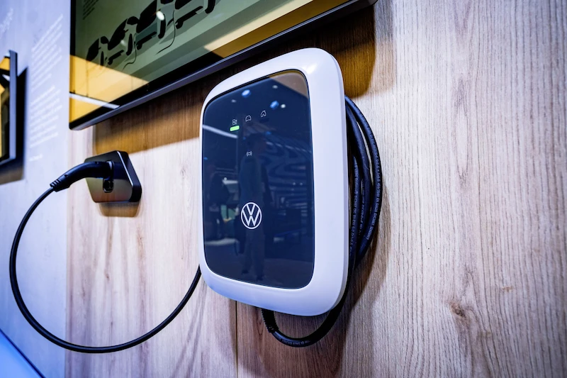 Przedstawiamy wyniki badań: czy jesteśmy gotowi na elektromobilne jutro? - 10.