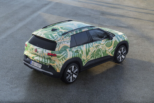 Pierwsze jazdy elektrycznym kompaktowym SUV-em Volkswagena: nowy ID. Cross na ulicach Amsterdamu