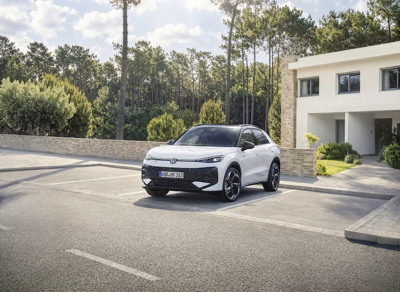 Nowy napęd hybrydowy: rusza przedsprzedaż Golfa i T-Roca z układem typu full hybrid - 7.
