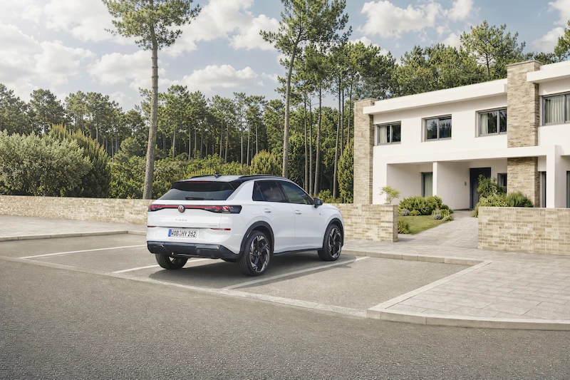 Nowy napęd hybrydowy: rusza przedsprzedaż Golfa i T-Roca z układem typu full hybrid - 8.
