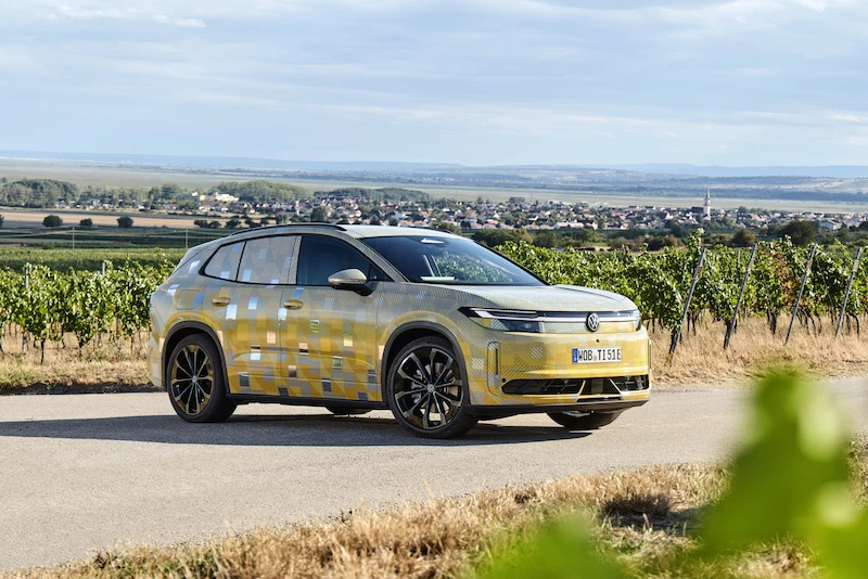 Elektryczna przyszłość, dobrze znana nazwa: nowy ID. Tiguan zadebiutuje w październiku - 55.