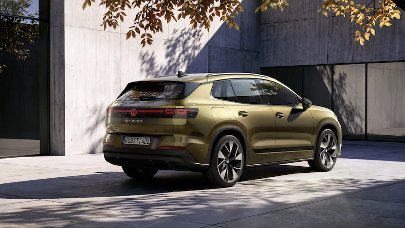 Volkswagen ID. Tiguan już dostępny do zamówienia. Elektryczny bestseller w cenie od 163 390 zł - 3.
