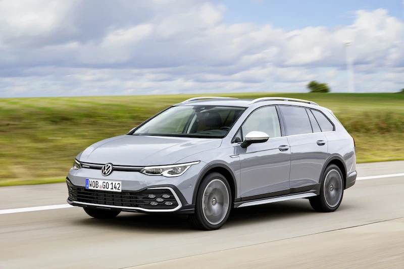 Nowy Golf Alltrack, seryjnie wyposażony w stały napęd na cztery koła 4MOTION, dostępny do zamawiania - 1.