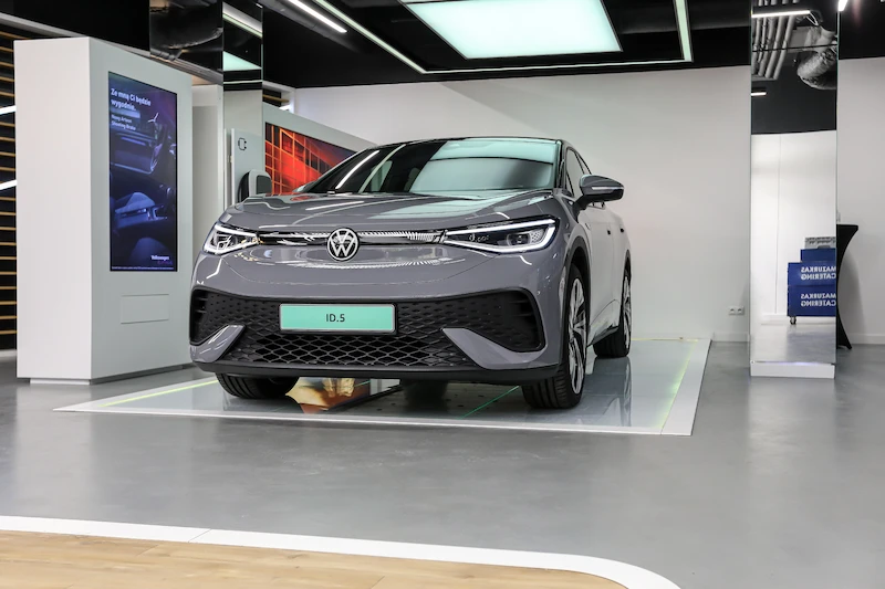 Nowy, elektryczny SUV coupe: Volkswagen ID.5 już od 1553 zł miesięcznie w programie „Mój Elektryk” - 13.