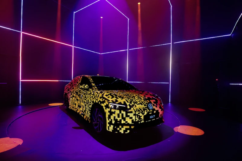 Testy nowego, elektrycznego Volkswagena ID.7 zbliżają się do końca - 35.