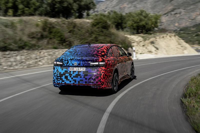 Testy nowego, elektrycznego Volkswagena ID.7 zbliżają się do końca - 25.