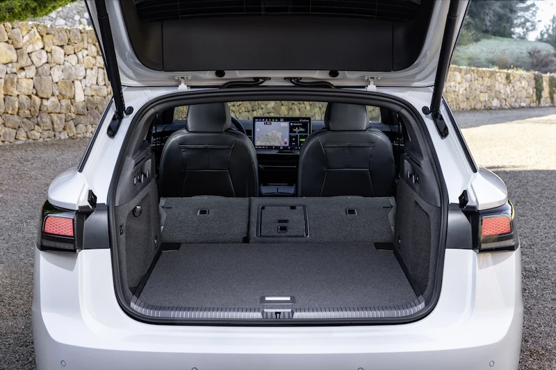 Uniwersalny samochód nowej ery: światowa premiera elektrycznego kombi – Volkswagena ID.7 Tourer - 48.