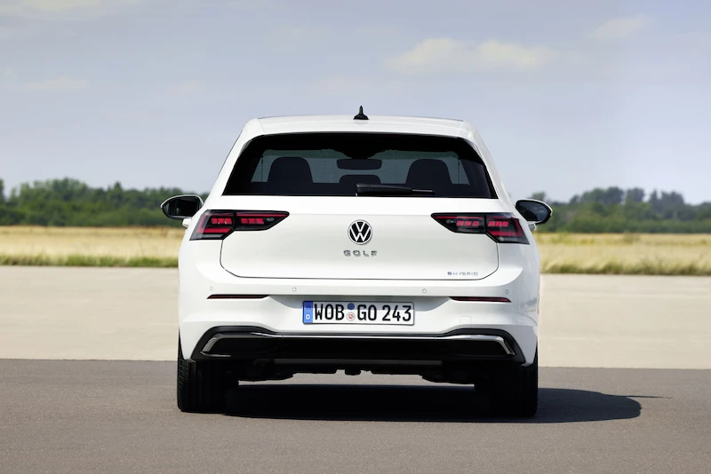 Ruszyła przedsprzedaż nowego Volkswagena Golfa, ceny wersji hatchback zaczynają się od 112 100 zł - 2.