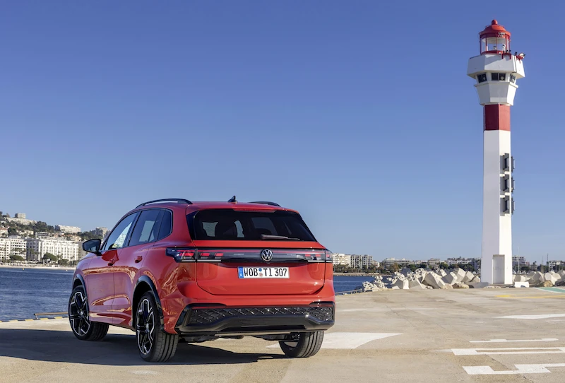 Można już zamawiać Volkswagena Tiguana z napędem hybrydowym plug-in: ceny startują od 212 290 zł  - 5.