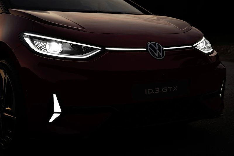 Podwójna światowa premiera: pierwsze szczegóły i zdjęcia Volkswagenów ID.3 GTX i ID.7 GTX Tourer - 33.