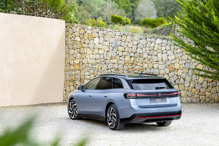 Elektryczny i wszechstronny: Volkswagen rozpoczyna przedsprzedaż modelu ID.7 Tourer