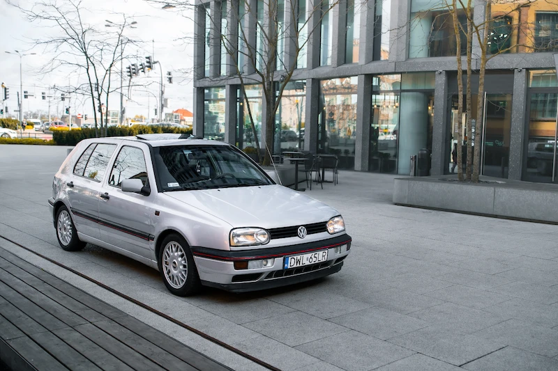 Volkswagen Golf III – kolejny etap ewolucji, tym razem pod znakiem poprawy poziomu bezpieczeństwa - 1.