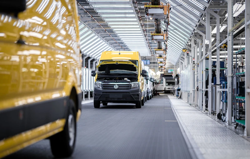 Volkswagen Poznań: przerwa urlopowa, nowe wdrożenia technologiczne i niezbędne remonty - 3.