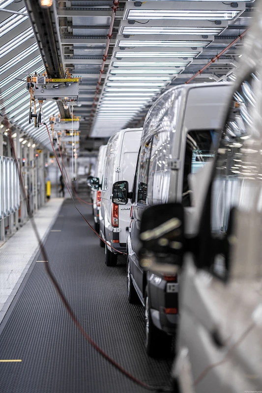 Volkswagen Poznań: przerwa urlopowa, nowe wdrożenia technologiczne i niezbędne remonty - 4.