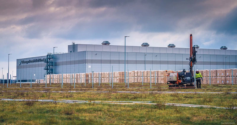 Volkswagen Poznań: Na terenie zakładu we Wrześni rusza budowa farmy fotowoltaicznej - 9.