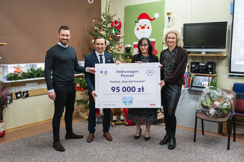1+1=3: Już blisko milion złotych od pracowników Volkswagen Poznań na cele charytatywne - 3.