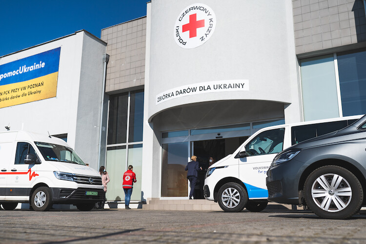 Volkswagen Poznań wyróżniony przez Polski Czerwony Krzyż