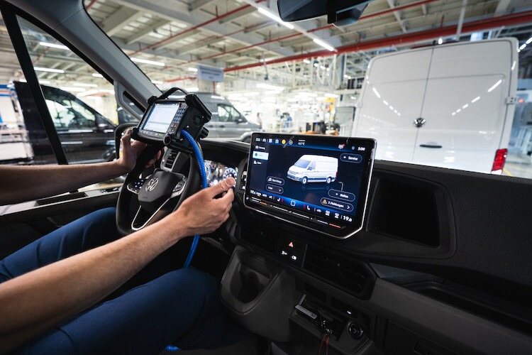 Rozpoczęła się produkcja nowego Volkswagena Craftera