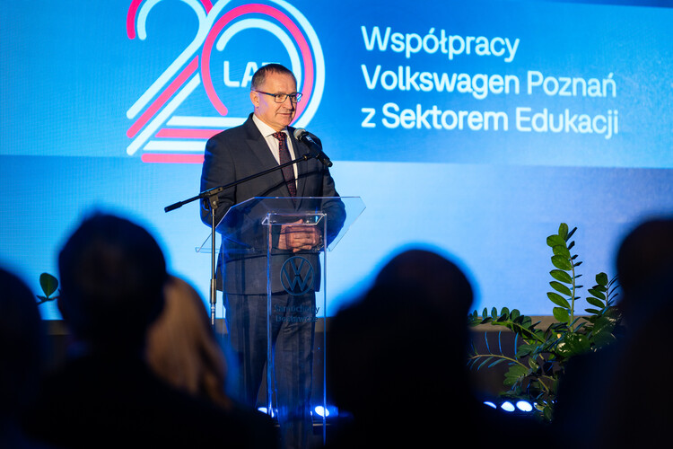 20 lat kształcenia zawodowego i akademickiego w Volkswagen Poznań: nauka, rozwój i wartości