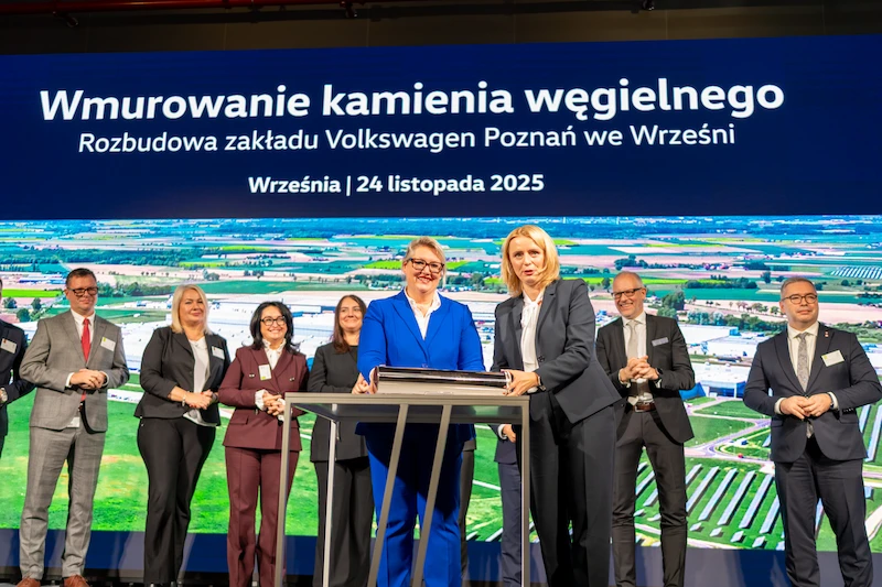 Fabryka Volkswagen Poznań we Wrześni: Wmurowano kamień węgielny pod nowe hale do produkcji elektrycznego Craftera - 3.