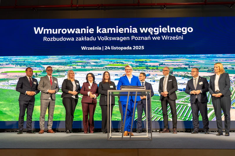 Fabryka Volkswagen Poznań we Wrześni: Wmurowano kamień węgielny pod nowe hale do produkcji elektrycznego Craftera - 14.