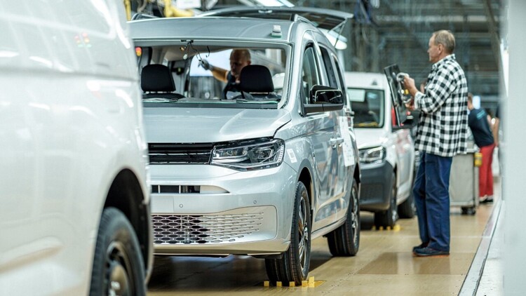 Czteromilionowy samochód z zakładu Volkswagena w Poznaniu 