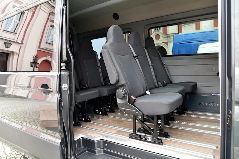 Miasto Poznań testuje elektryczne samochody marki Volkswagen Samochody Dostawcze - 9.
